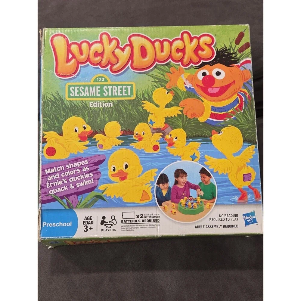 Hasbro Lucky Ducks Sesame Street Edition Board Game Complete Tested and Works
